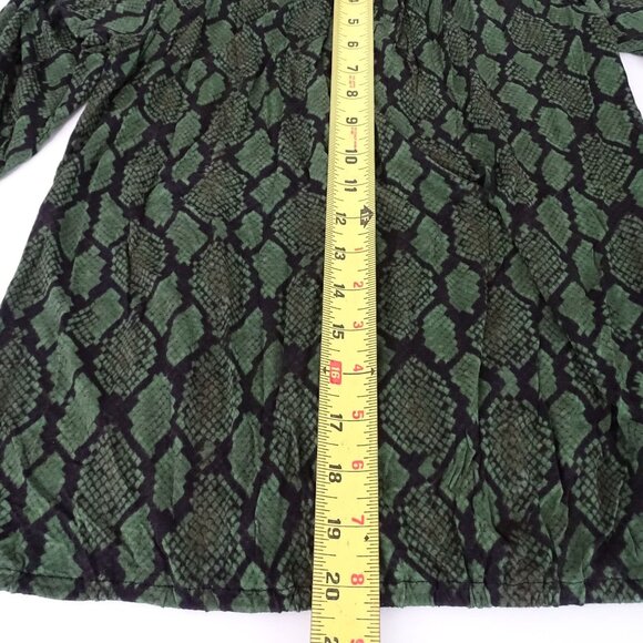 Michael Michael Kors Green Snake Print Knit Top Women Size P 3/4 Sleeve Pullover - Picture 11 of 11